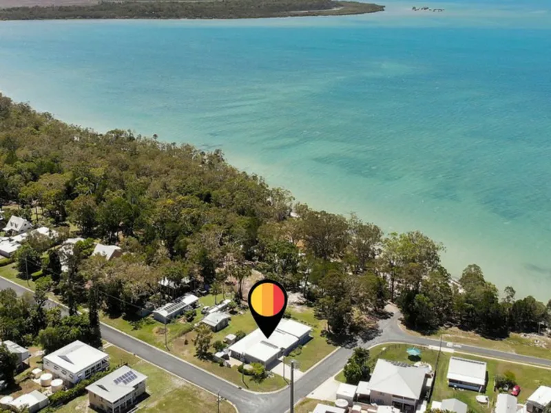 ABSOLUTE STUNNING BEACHFRONT VIEWS