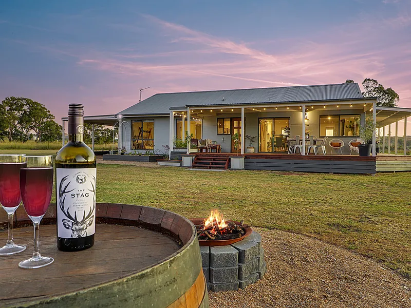 Quality country lifestyle just minutes to the lake