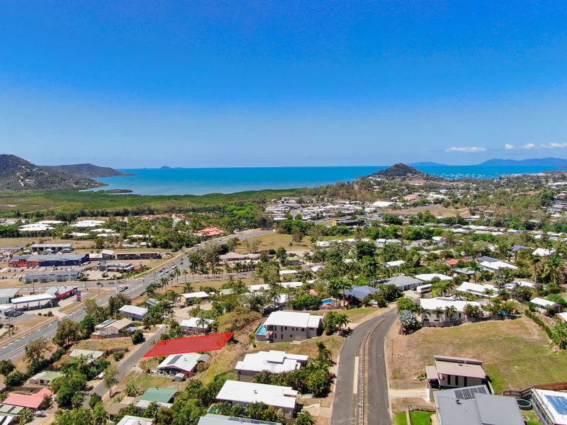 Large Block in Central Cannonvale 