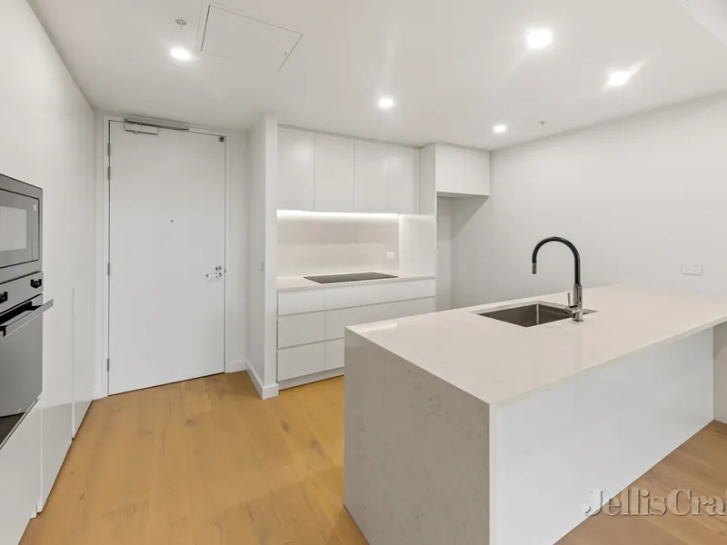 The Grounds of Ivanhoe East