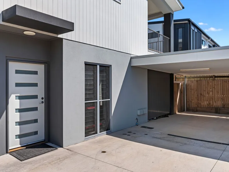 Townhouse Central Caloundra