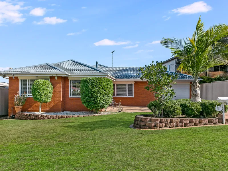 Family Home in Georges Hall's Premier Cul-de-Sac!