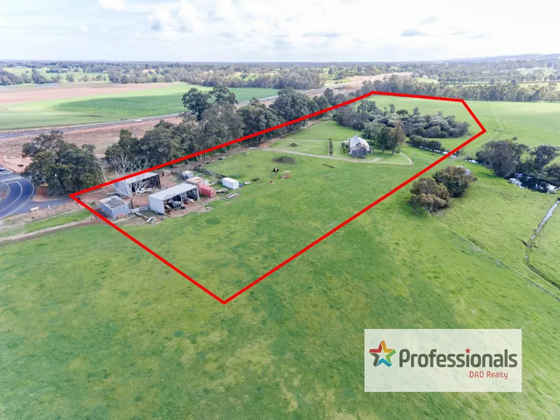 Acreage with Private Bird Sanctuary Included