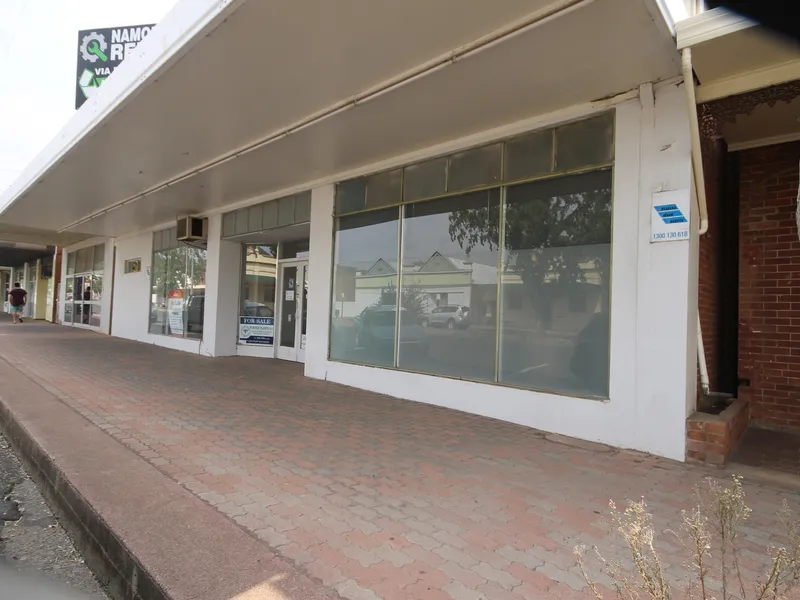THREE IN ONE INVESTMENT IN THE MAIN STREET OF MANILLA