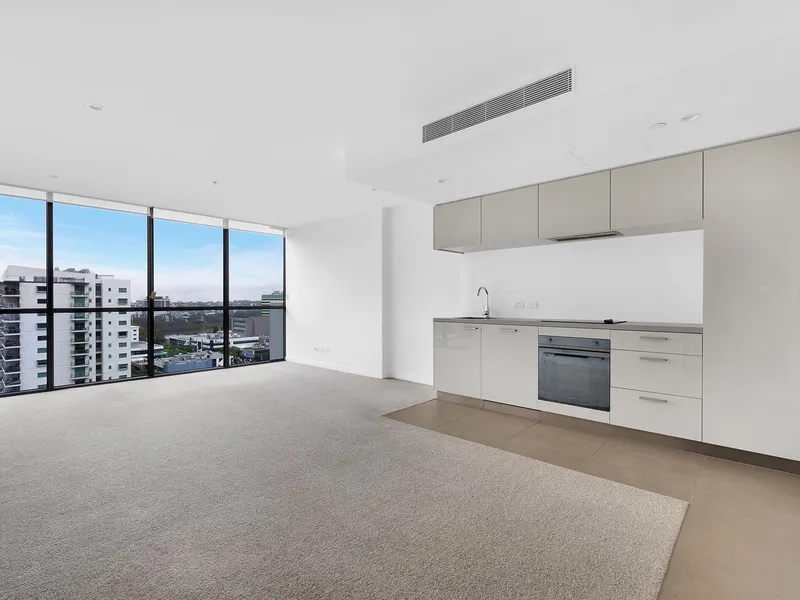 Outstanding Apartment, Perfect Outlook and even better location! 