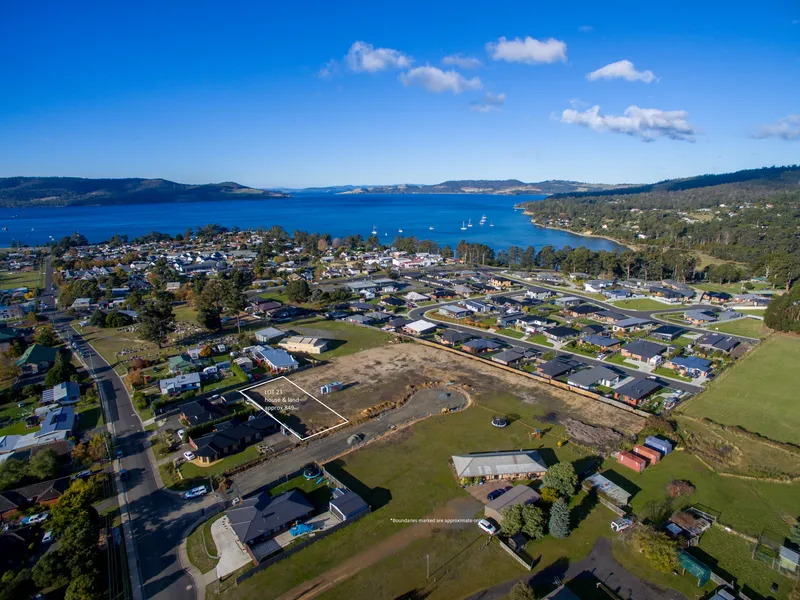 New land release, blocks from $295,000+ & new homes from $695,000+