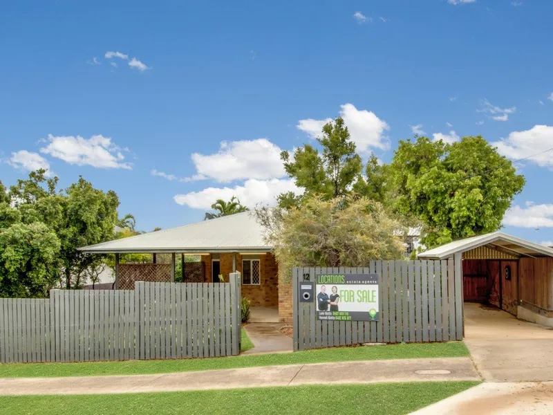 Rare Find! Comfortable lowset cottage on the fringe of the CBD.