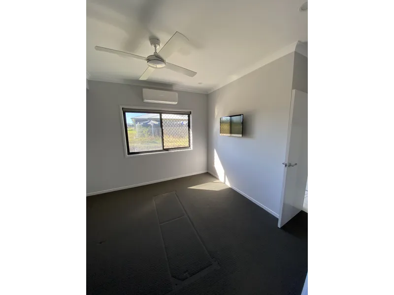 Offers over $660'000