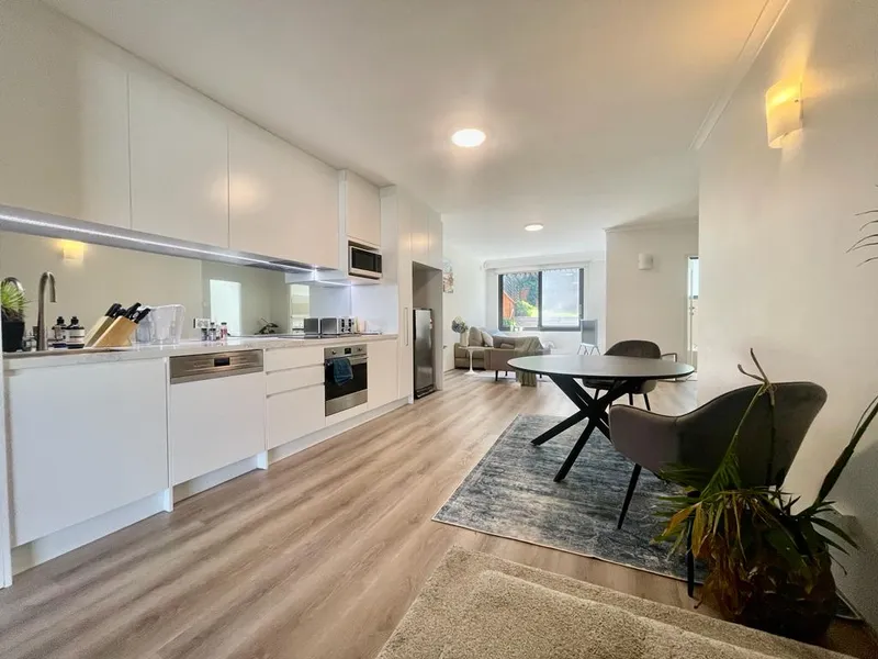 GARDEN APARTMENT @ VAUCLUSE