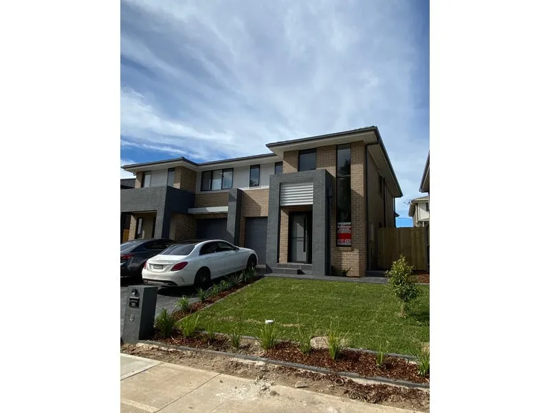 Nearly Brand New Duplex house