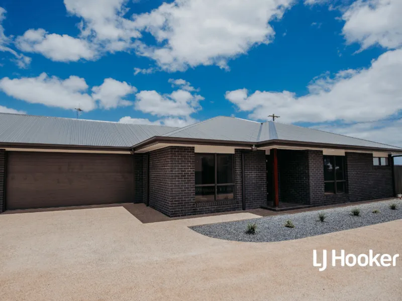 NEWLY BUILT 4 BEDROOM HOME