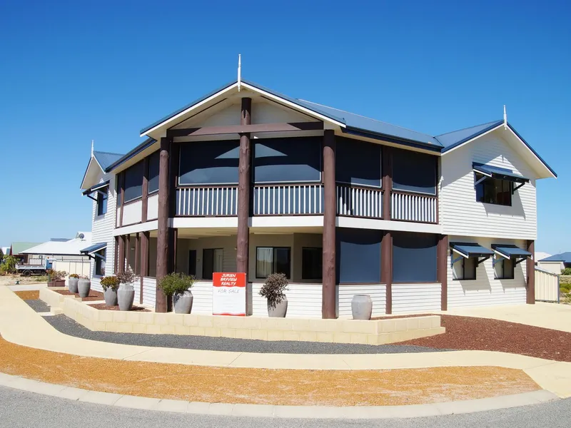 WRAP AROUND OCEAN & ISLAND VIEWS