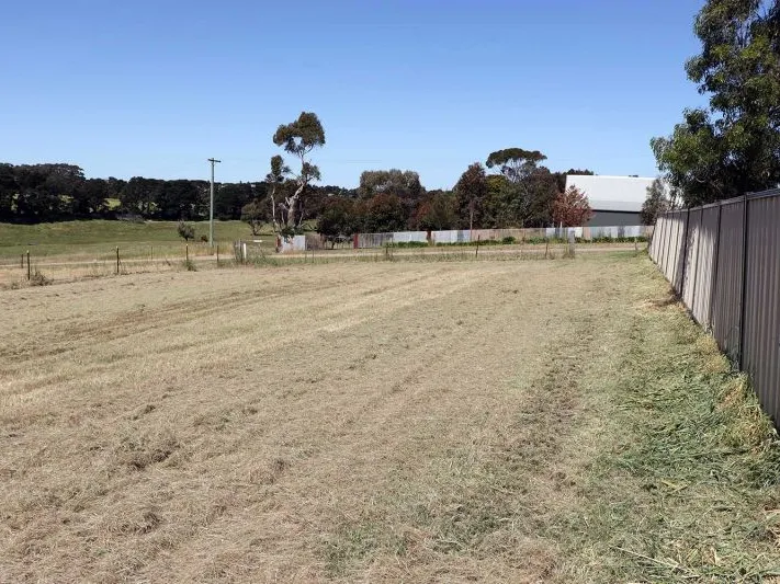 Northerly aspect with extensive rural views