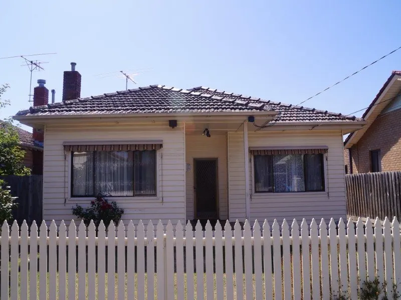 Neat Two Bedroom House With Study!