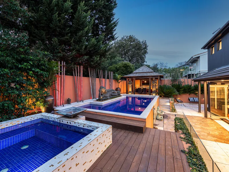 The Luxurious Jewel In The Crown