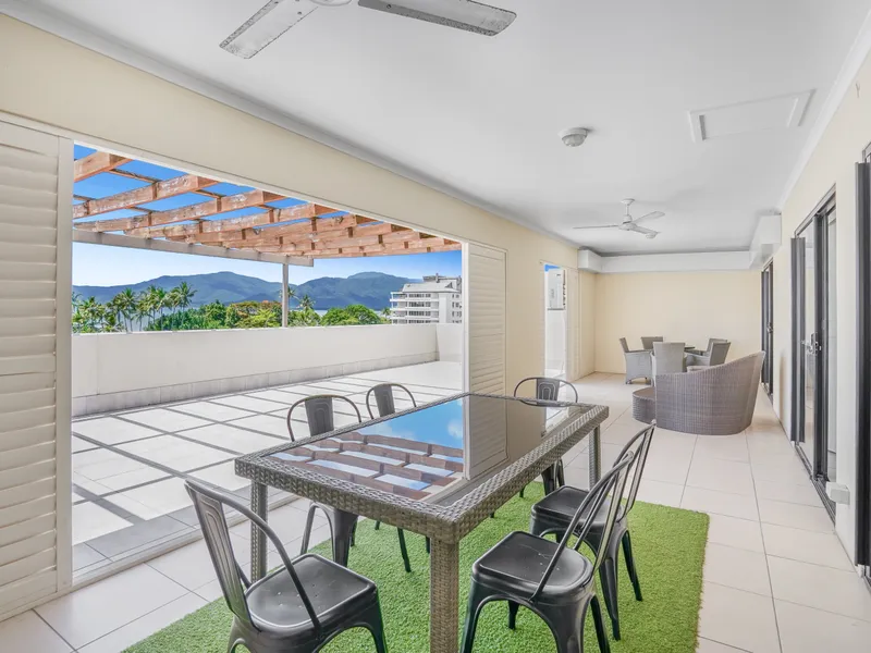 ELEVATED APARTMENT WITH ESPLANADE VIEWS