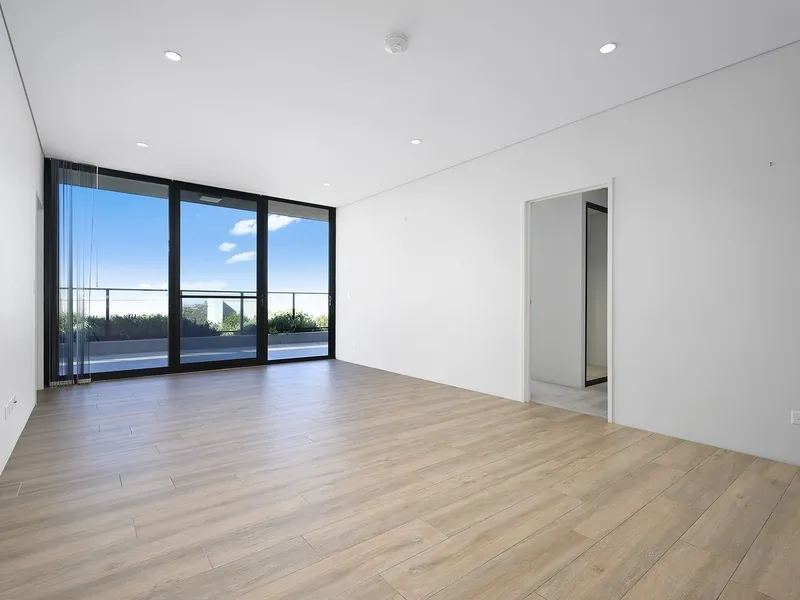 Sub penthouse with panoramic views