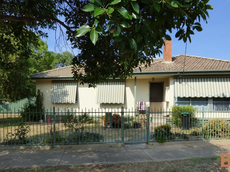 POSITIONED WELL - QUIET LOCATION!