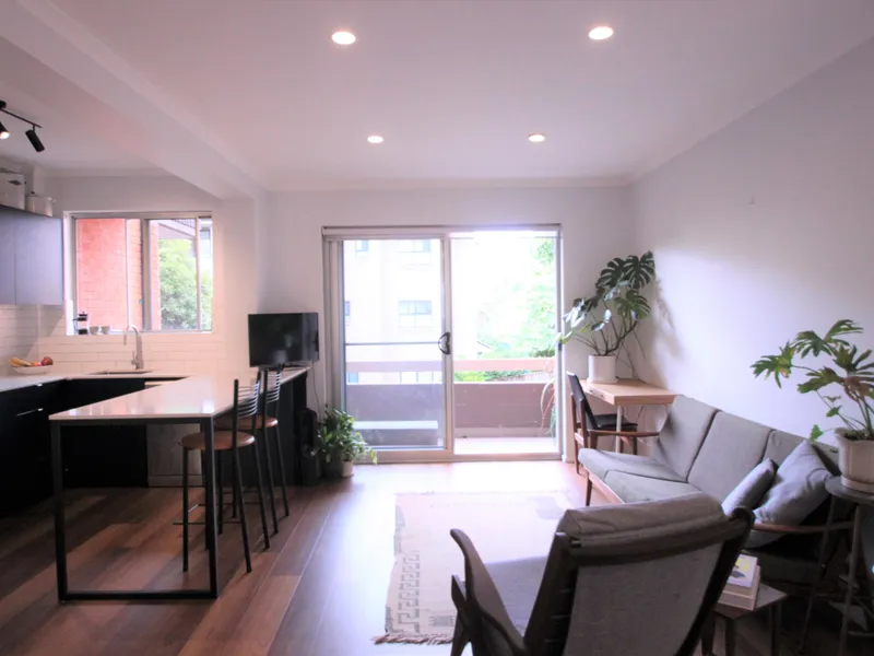 Stunning, Simple and Stylish Lock-up & Leave Lifestyle