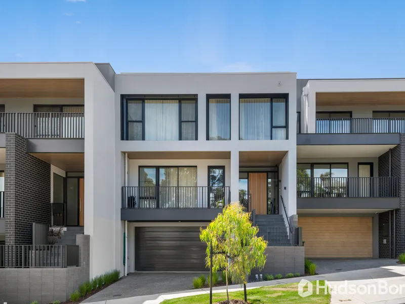 Stunning Mirvac Home in the heart of Tullamore