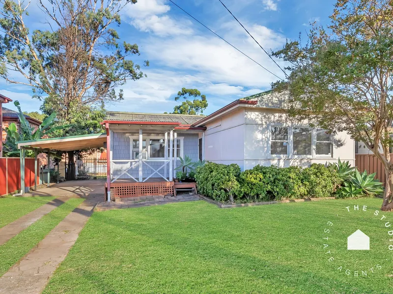 Level 600sqm+ parcel with scope for Granny Flat (stca) & unparalleled locality to schools