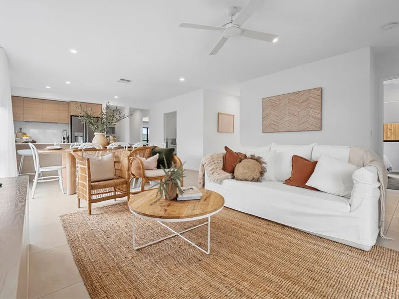 Brand New 4 Bedroom Home Available Now! One Deposit ! No Progress Payments!