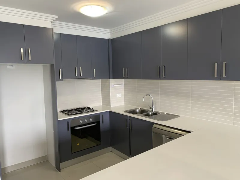 Sleek & Modern Apartment