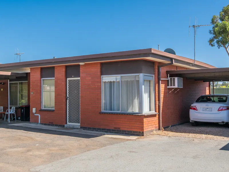 Neat Unit in Central Shepparton!