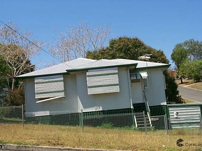 ELEVATED CORNER ALLOTMENT PRIME RANGE LOCATION - SPACIOUS 3 BEDROOM HOME