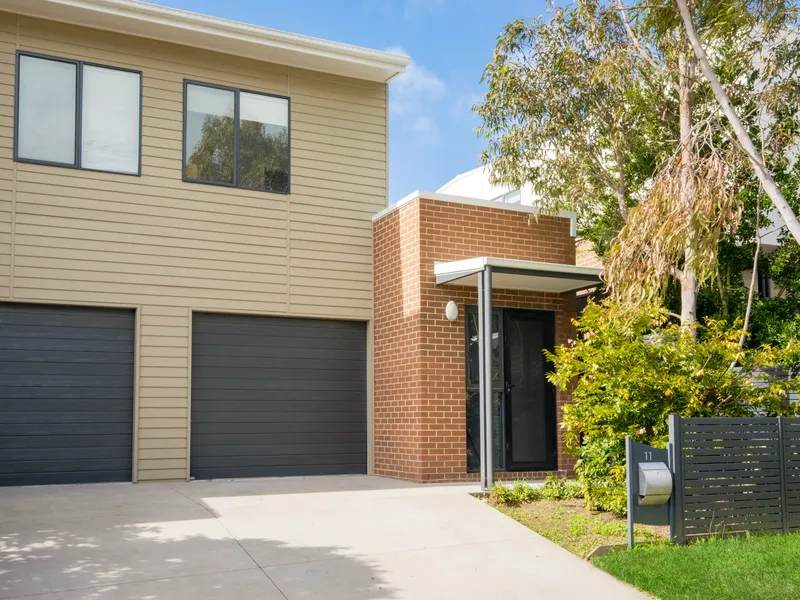 Torrens Title - No Strata Fees Here