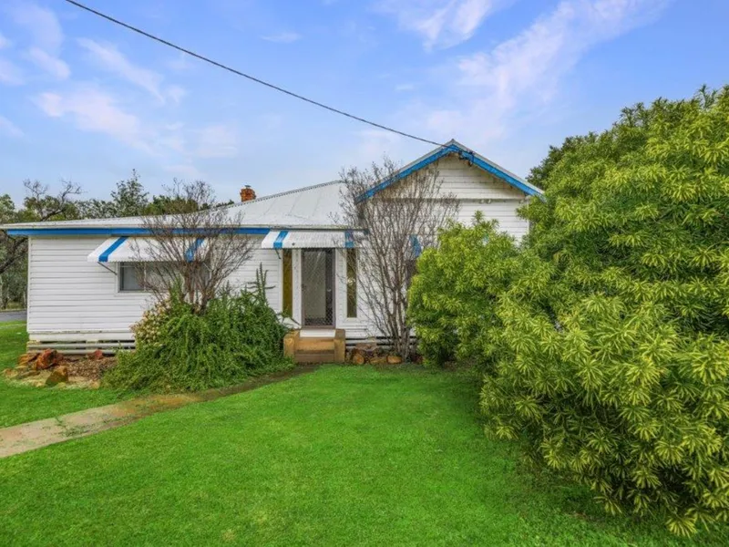 Stately and Much-Loved Family Home