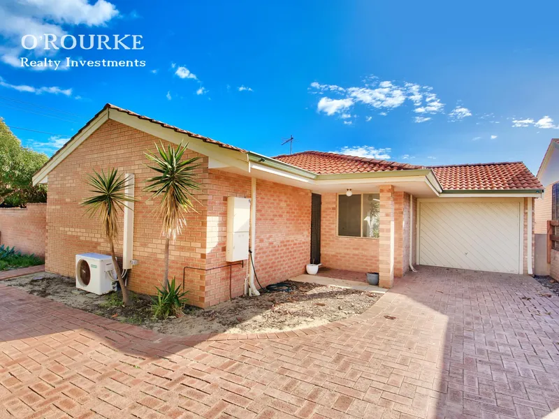 Front Villa on Quiet Scarborough Street