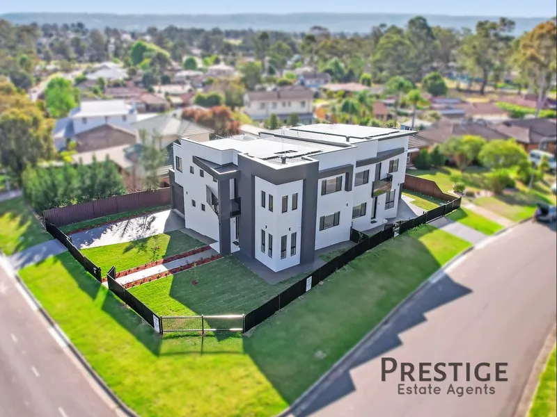 Two Luxurious Family Residence Available!