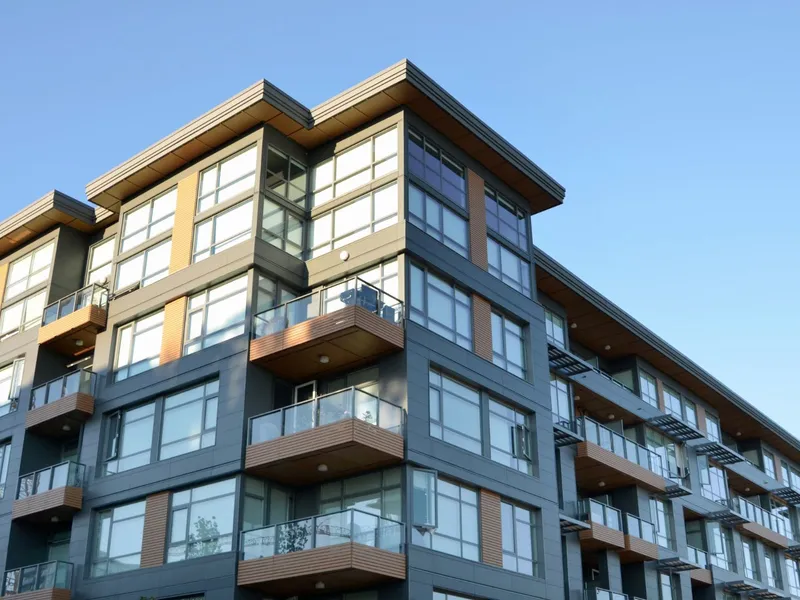 Luxury 2 bed apartment for sale - Quick Walk-to-Station