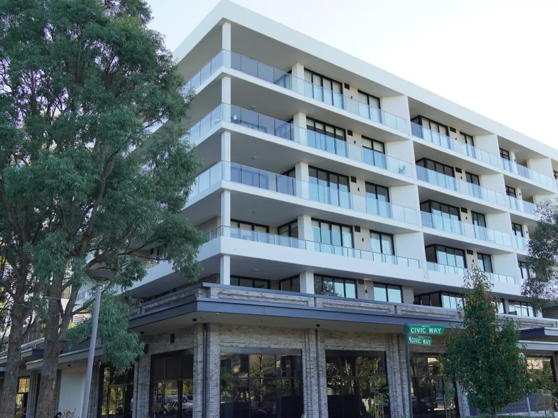 Brand New Modern 3 Bedrooms and 2 Bathrooms Apartment for Lease