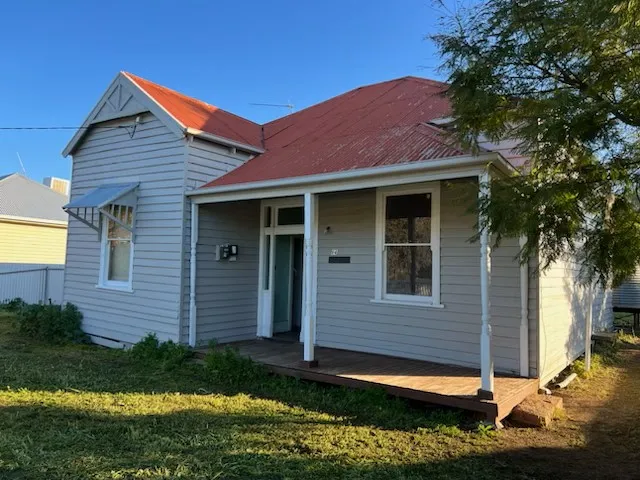PERIOD STYLE HOME ON A HUGE BLOCK