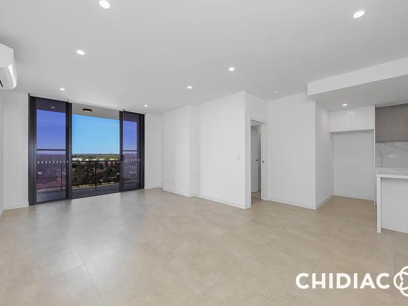 Near new three bedroom apartment | Open plan living