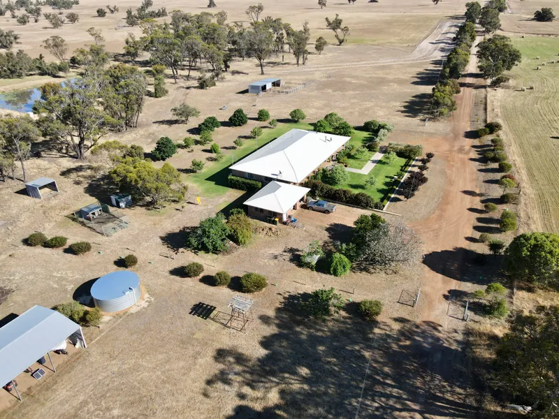 110 Deswray Road, Broomehill West