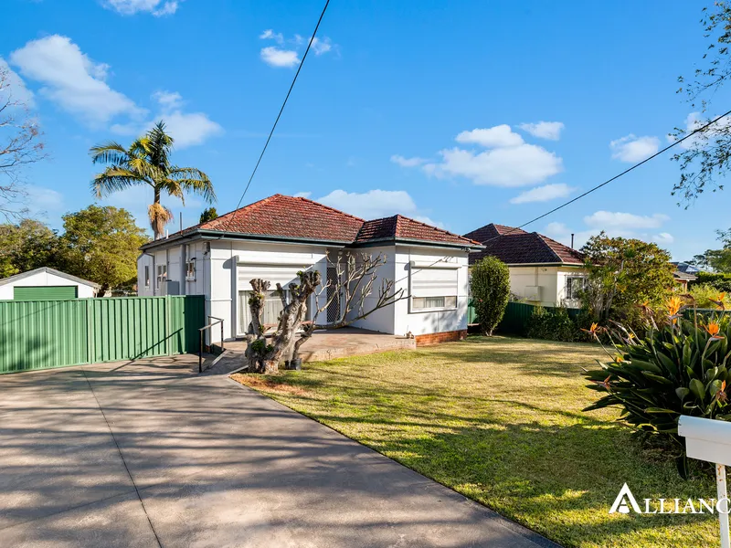 Development Opportunity in Prime Cul De Sac Location