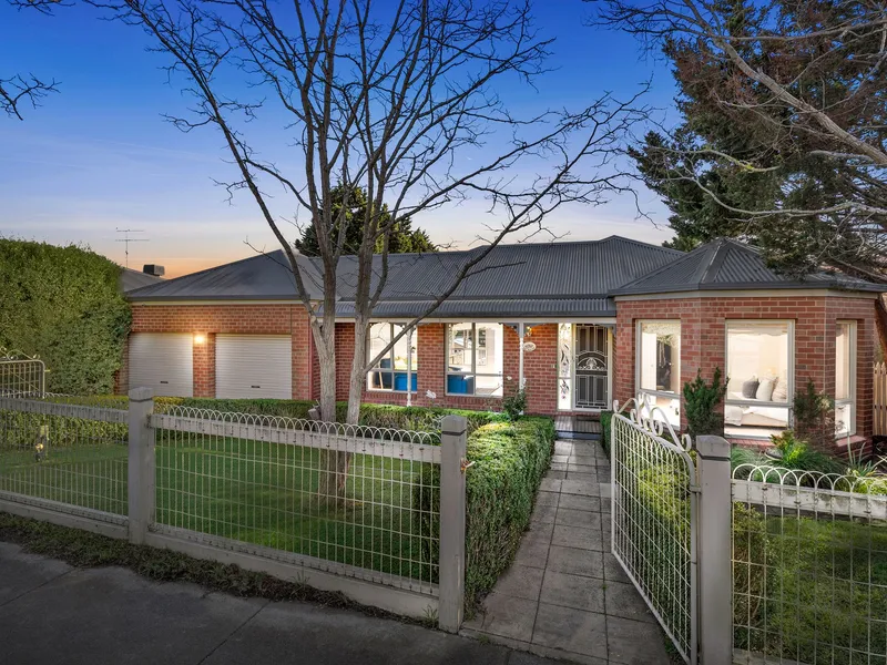 Immaculate Home, Impressive Family Garden