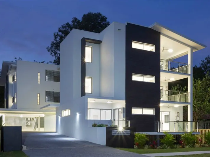 Beautiful luxury apartment in Indooroopilly!