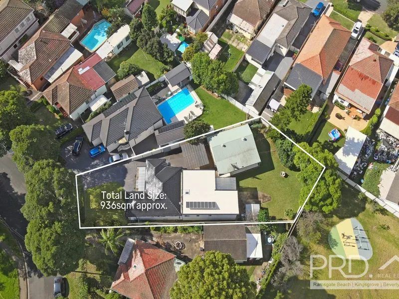 RENOVATED FAMILY HOME ON 936sqm WITH GREAT DEVELOPMENT POTENTIAL (S.T.C.A)