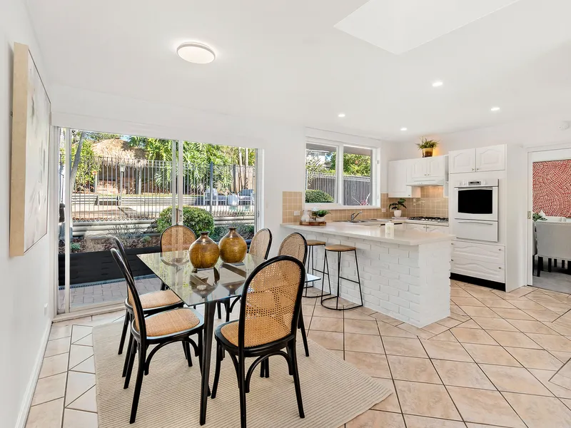 Fabulous north facing entertainer in a premier central setting