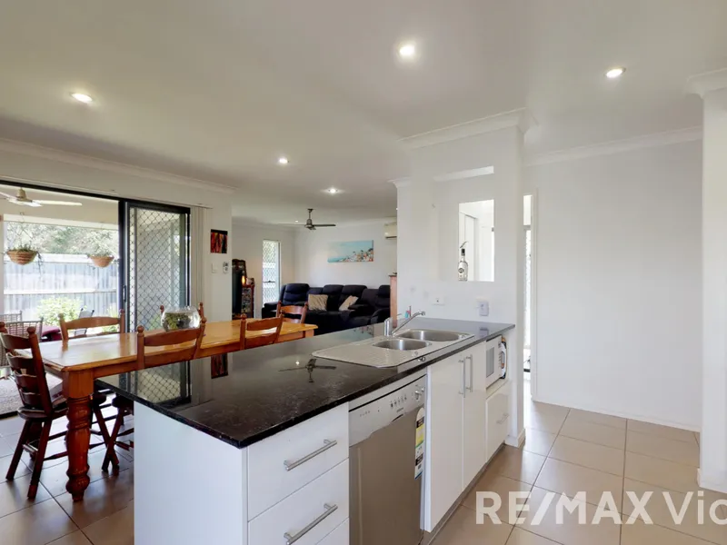 QUALITY MODERN HOME IN A GREAT LOCATION!!