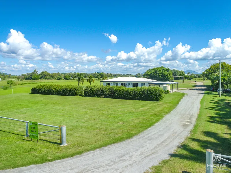 6 ACRES - JUST MINUTES TO TOWN