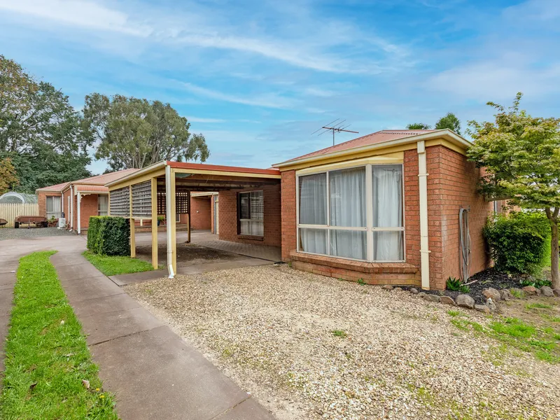 Light filled unit in central location