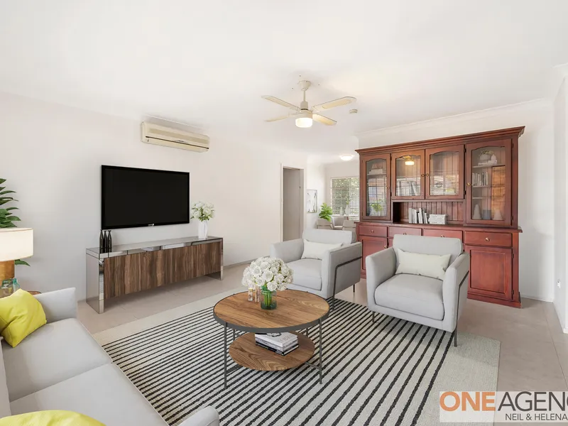 Location, Low Maintenance & Single Level Living!
