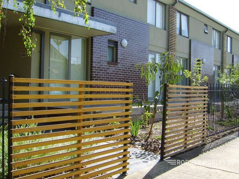 FURNISHED - spacious studio apartment