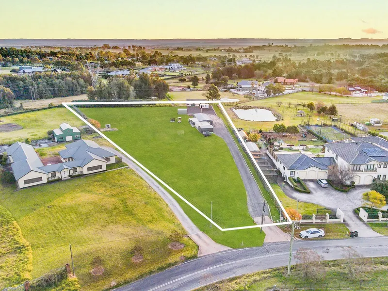 Immaculate 2.5 acre parcel of land!