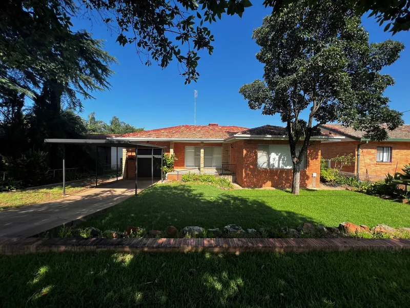 THREE BEDROOM HOME IN SOUTH DUBBO